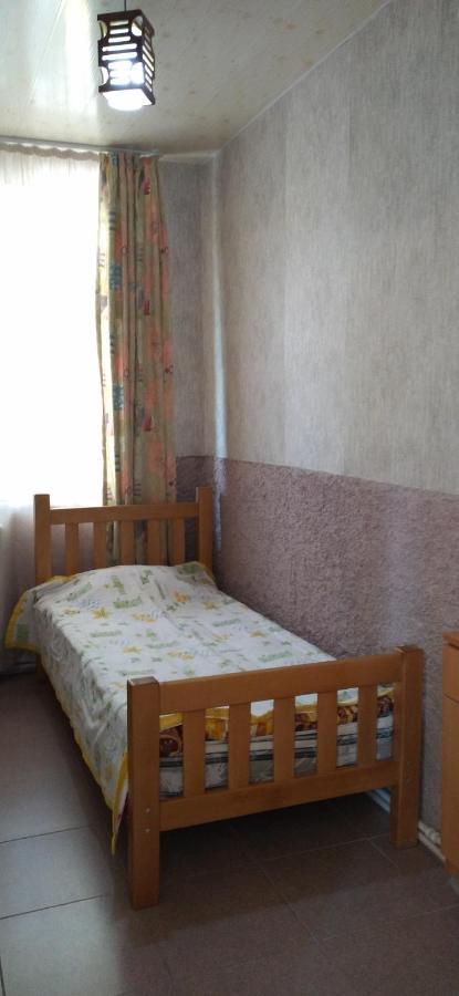 Guest House Barbi Μπατούμι Δωμάτιο φωτογραφία