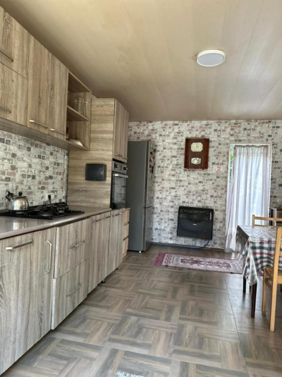 Guest House Barbi Μπατούμι Εξωτερικό φωτογραφία