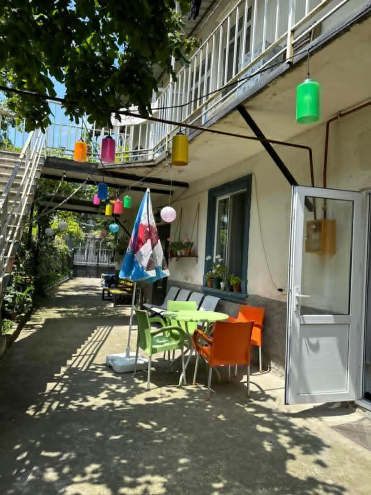 Guest House Barbi Μπατούμι Εξωτερικό φωτογραφία