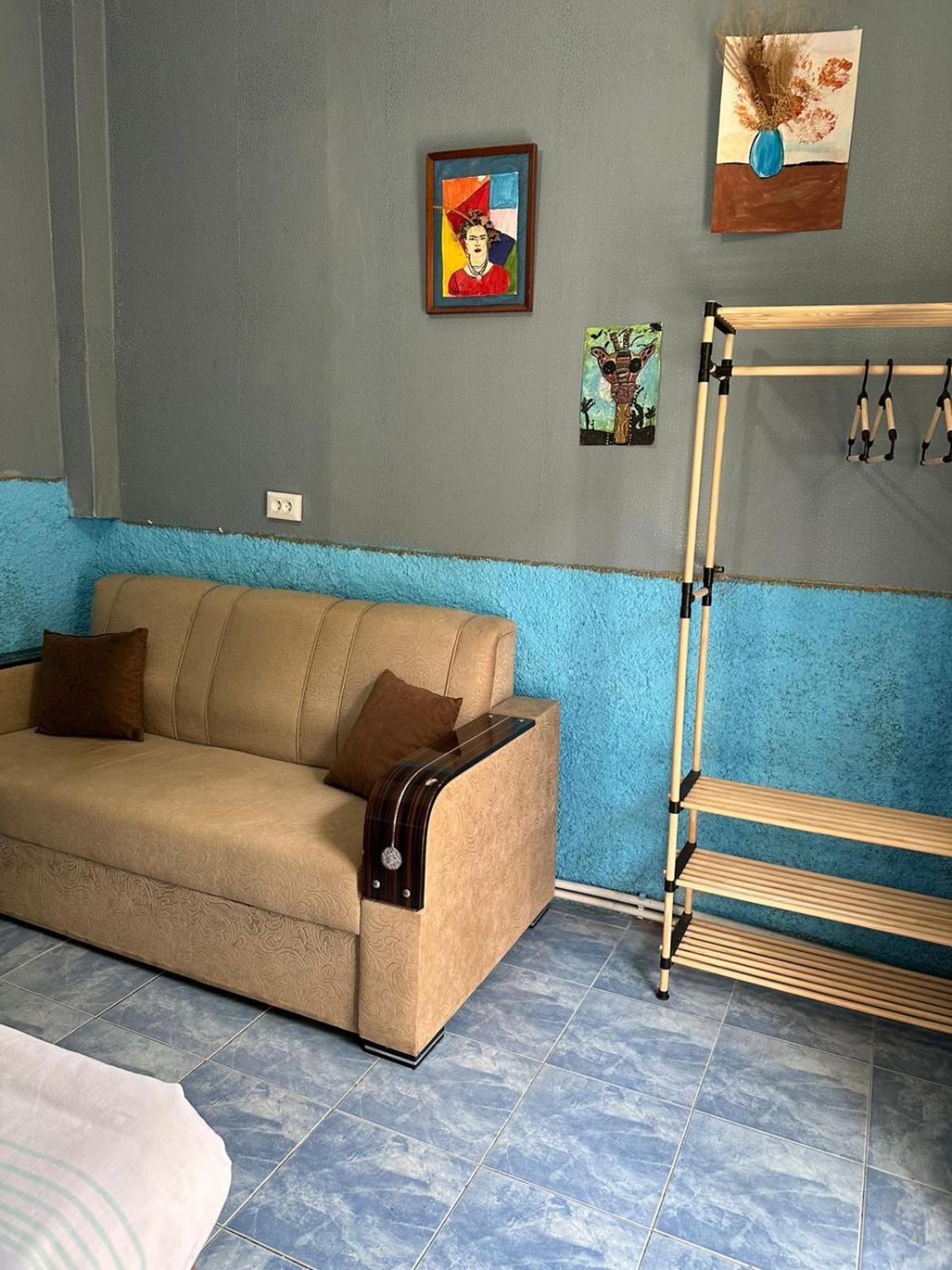 Guest House Barbi Μπατούμι Εξωτερικό φωτογραφία